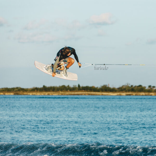 RONIX ロニックス ウェイクボード RXT BLACKOUT ブラックアウト - 画像 (10)